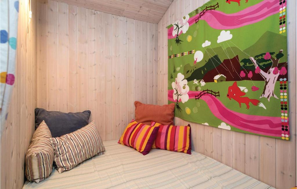 Beautiful Home In Hjrring With 3 Bedrooms And Wifi photo 2