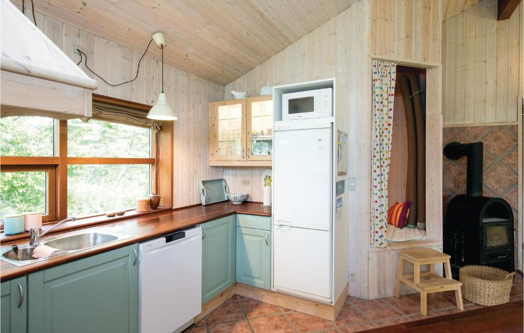 Beautiful Home In Hjrring With 3 Bedrooms And Wifi photo 4