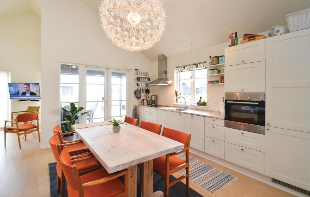 Nice Home In Nysted With 3 Bedrooms, Sauna And Wifi photo 4