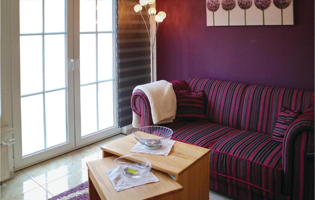 Awesome Apartment In Warnemnde With Wifi photo 4
