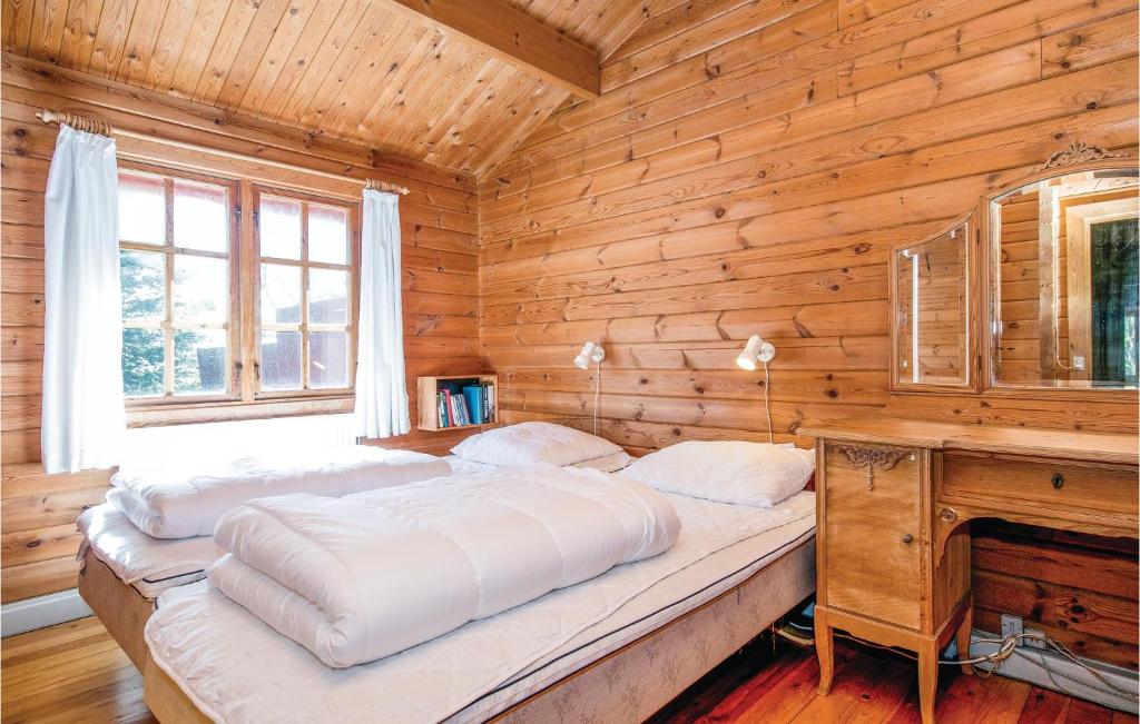 Amazing Home In Brovst With 5 Bedrooms, Sauna And Wifi photo 2