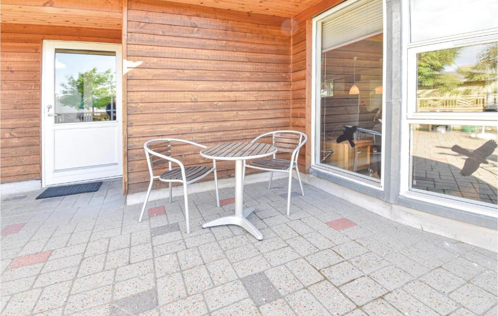 Awesome Home In Middelfart With 3 Bedrooms And Wifi photo 4