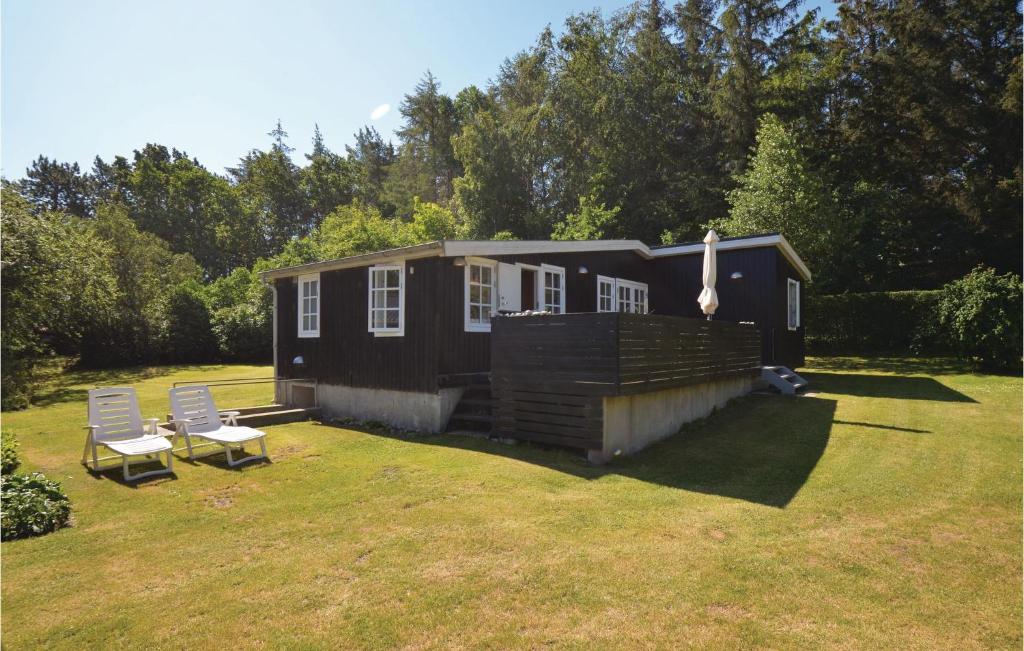 Beautiful Home In Balle With 2 Bedrooms And Wifi