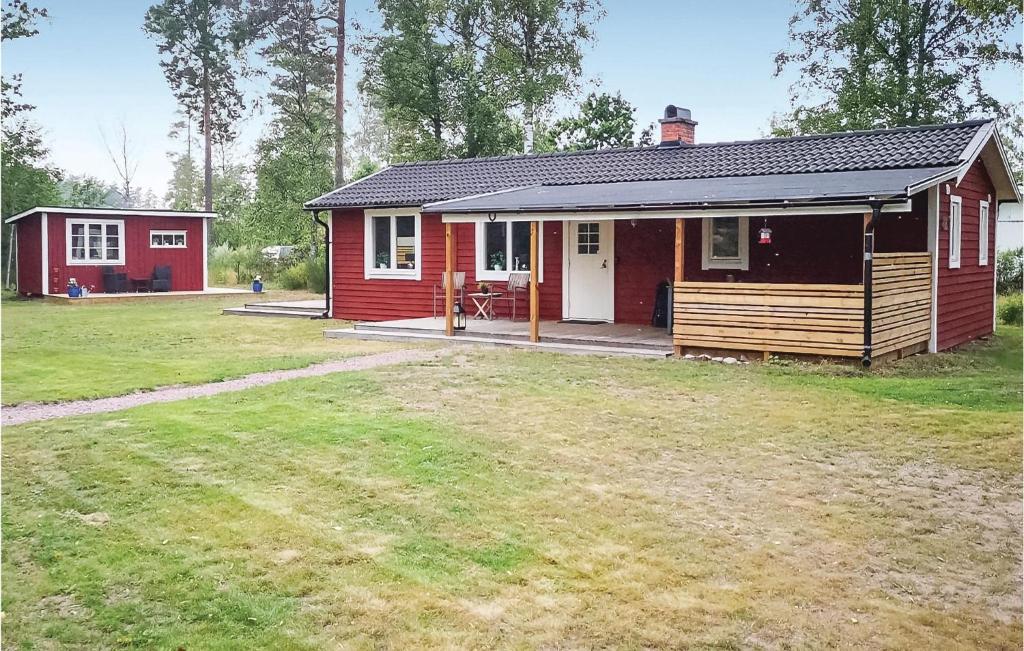 Stunning Home In Timmernabben With 3 Bedrooms And Wifi