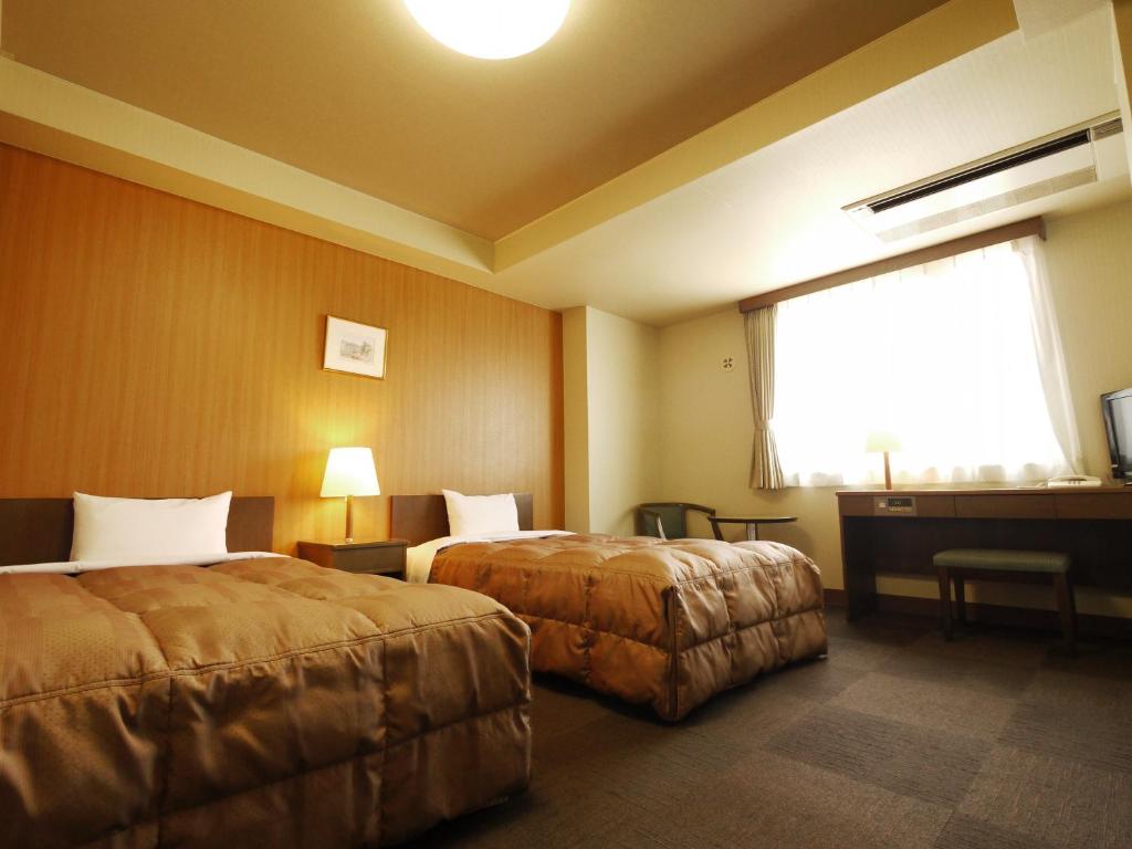 Hotel Route-Inn Takasaki Eki Nishiguchi photo 4