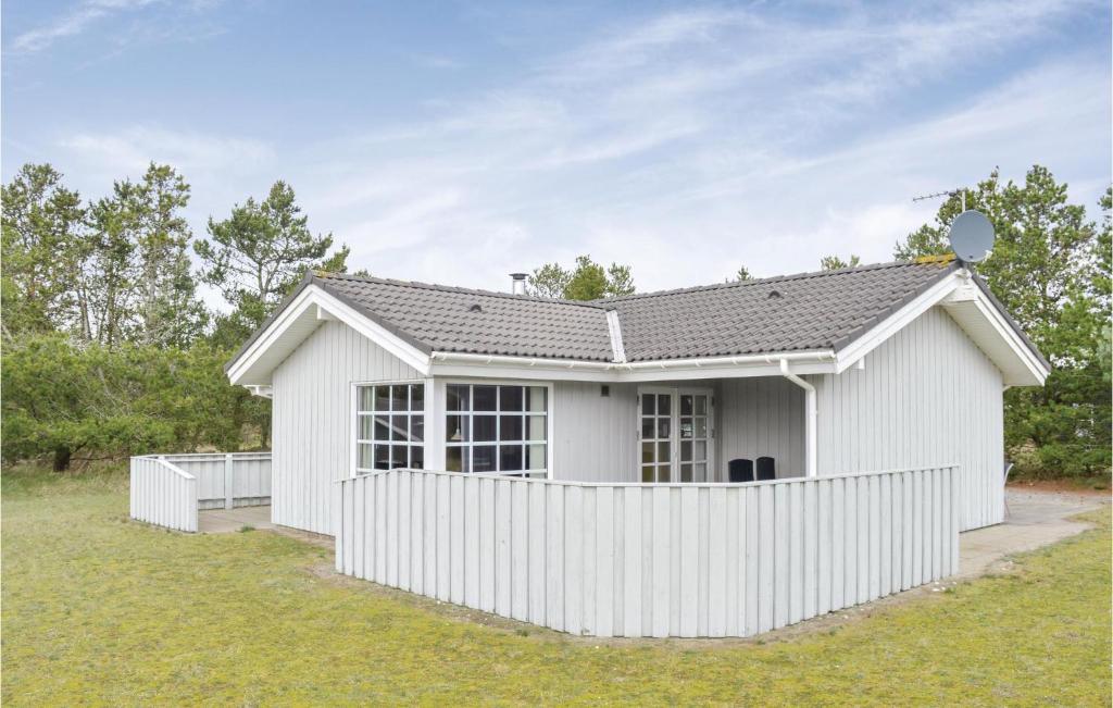 Nice Home In Sby With 3 Bedrooms And Wifi