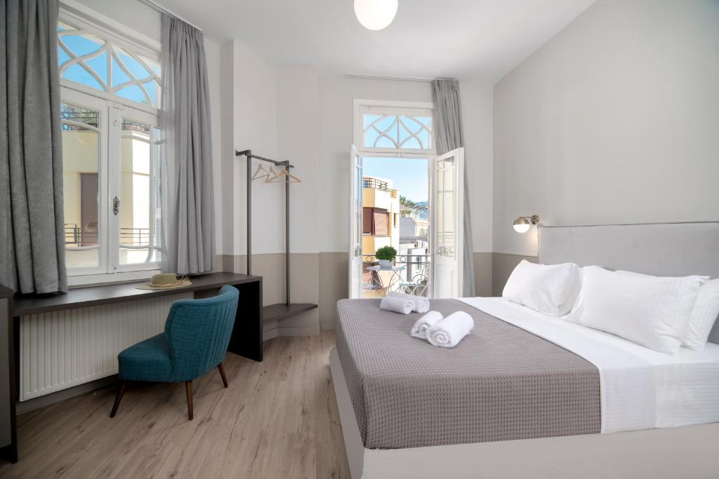 Сьюит (Представительский люкс с балконом), Plaka Arch Suites