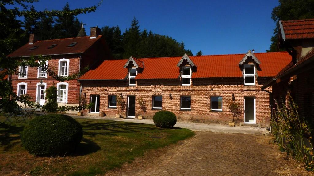 Florimont - Vaste gîte à la ferme photo 3