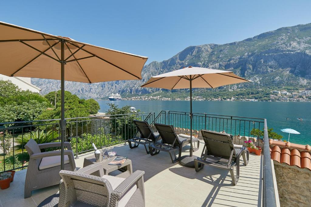 Mediterranean Holiday House & Apartments photo 1