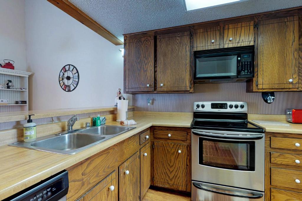 Pines 4013 photo 4