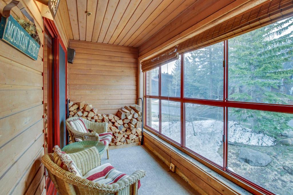 Aspen Creek 222 photo 4