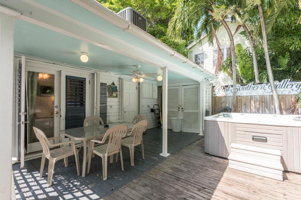 Amelia House photo 1