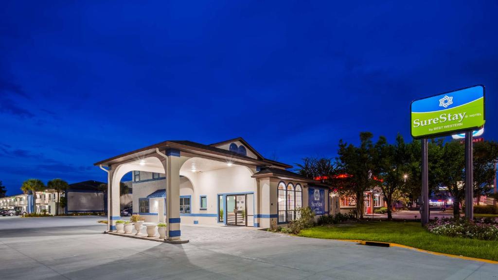 SureStay Hotel by Best Western Jacksonville South image