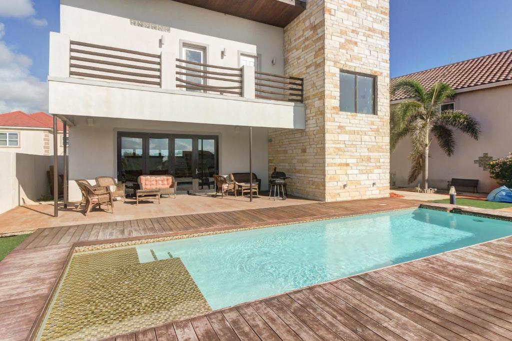 Beach Houses #1533 photo 3