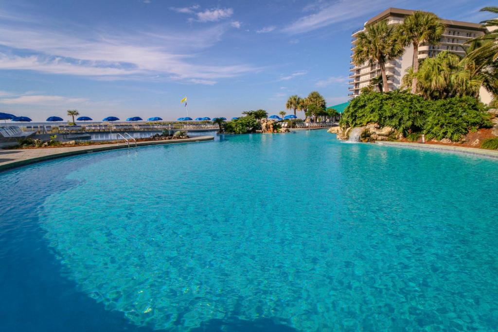 Edgewater Beach Resort #T3-602 photo 3