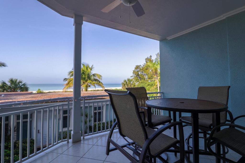 Palm Gables 106 photo 1