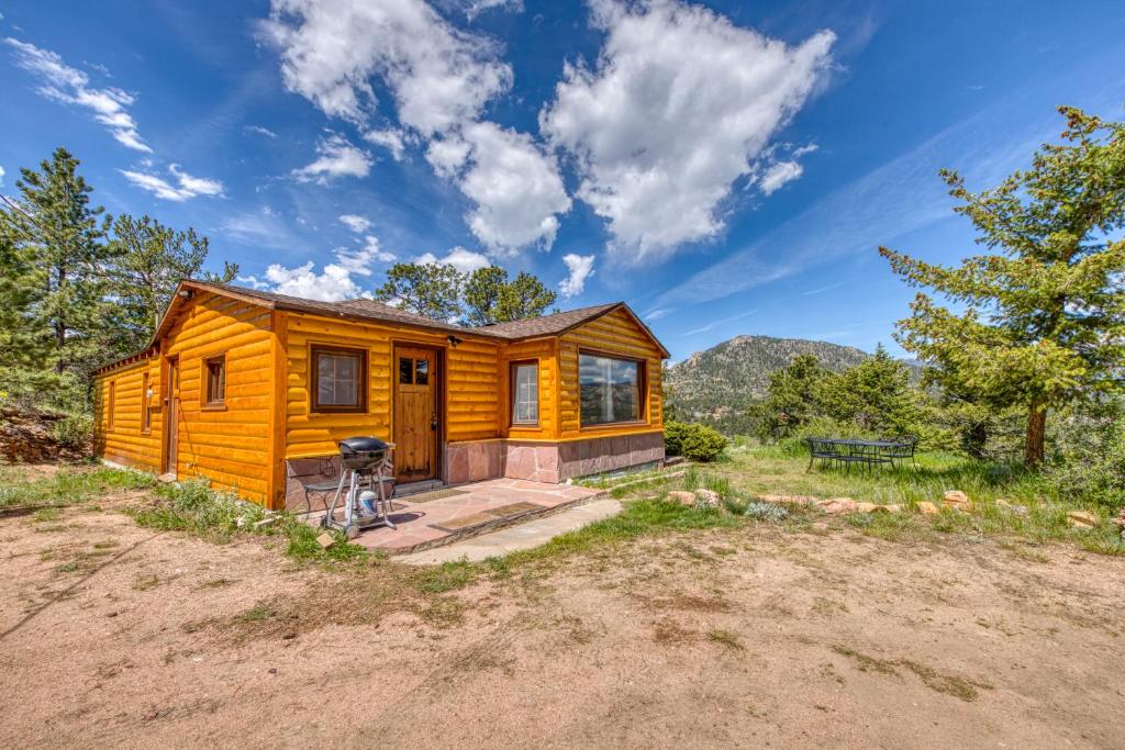 Flower Lane Cabin
