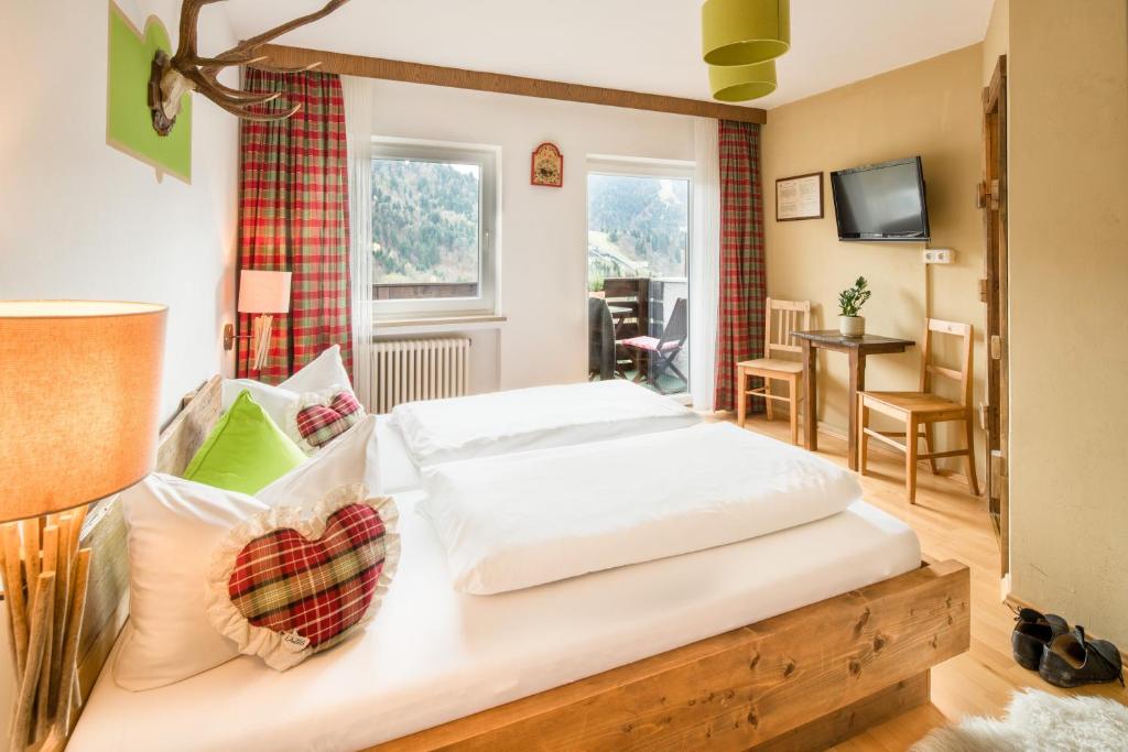 Zur Schönen Aussicht Hotel garni photo 4