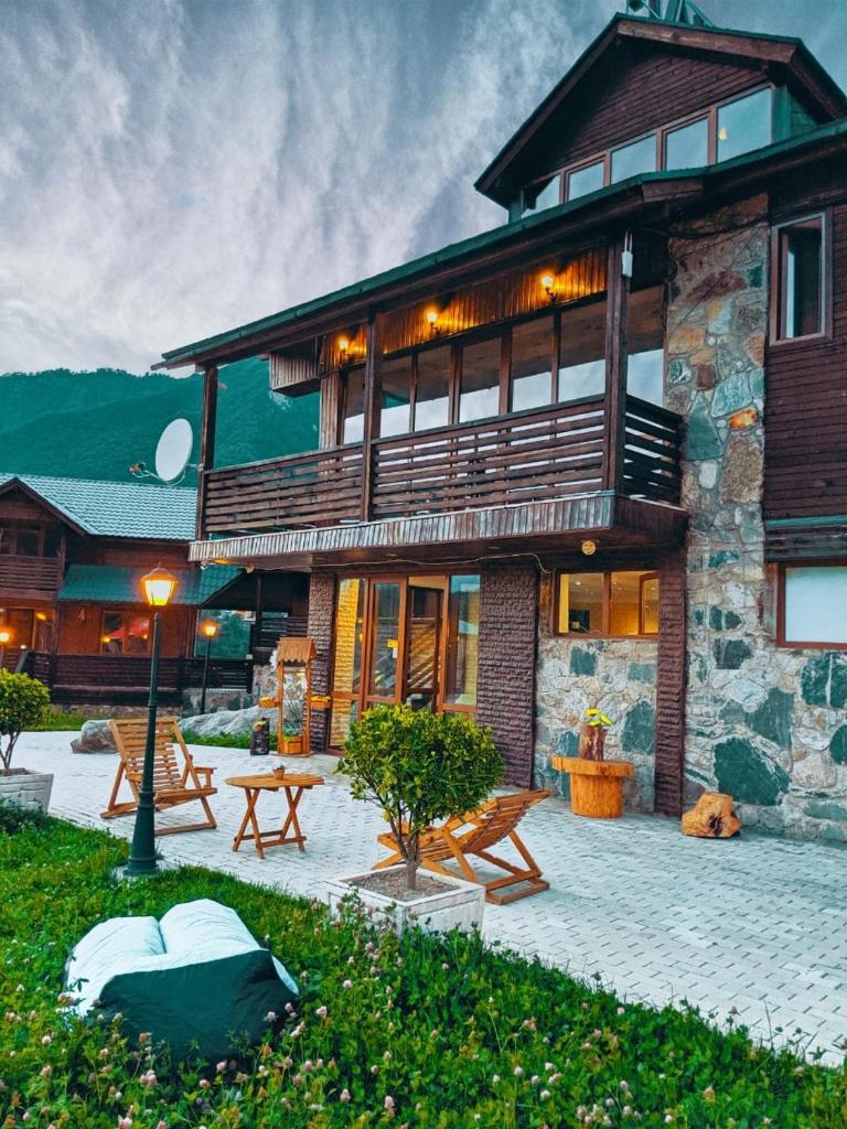 Hotel Banguriani photo 1