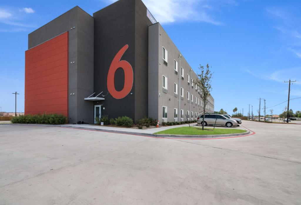 Motel 6 Corpus Christi, TX image