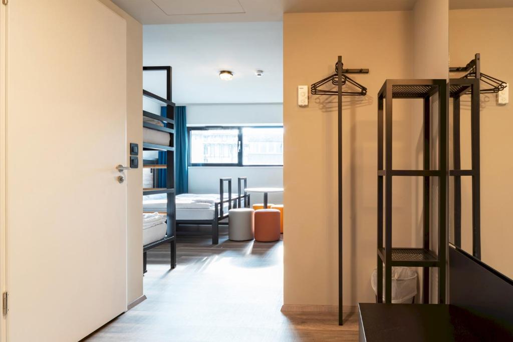 Четырехместный (Четырехместный номер), Wolfgang's managed by a&o