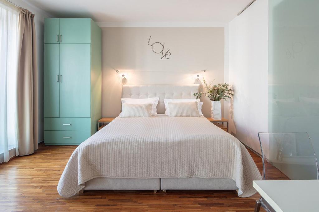 Студио (Номер-студио), Holečkova apartments