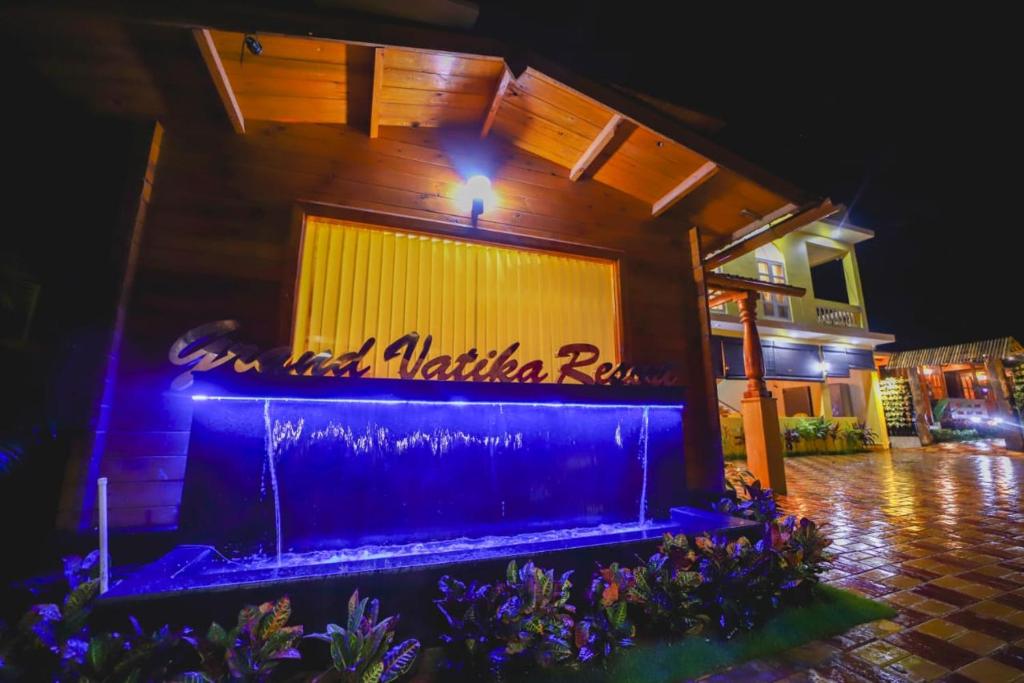 Двухместный (Двухместный номер с 1 кроватью, вид на сад), GRAND VATIKA RESORT