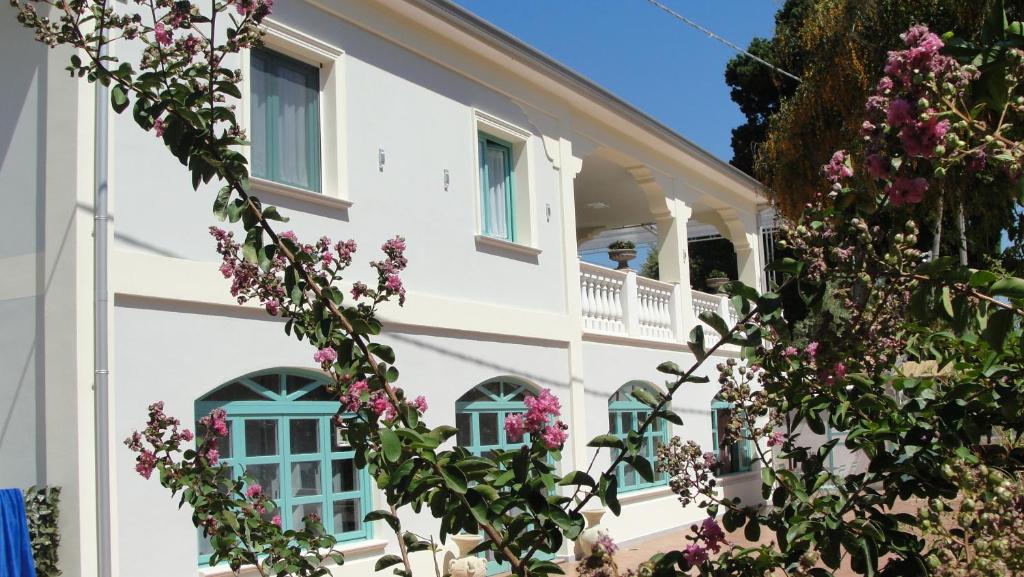 Villa Primaluce photo 1