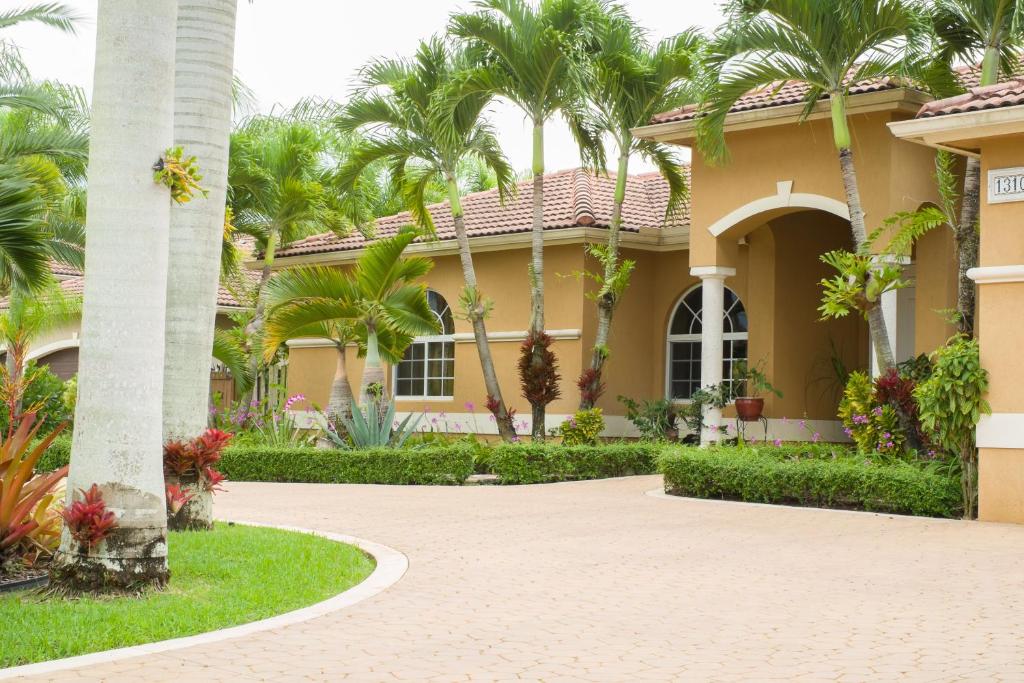 Yuli's Home image