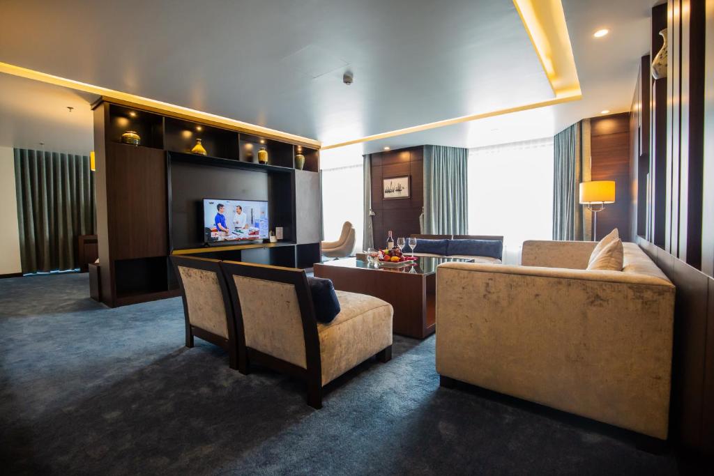 Central Luxury Hạ Long Hotel