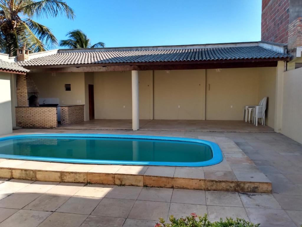 Beach House photo 4