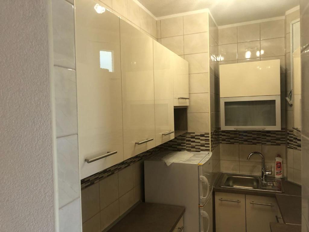 MI-MA Ul. Prilaz 1 51250, Novi Vinodolski, Hrvatska Apartman photo 3