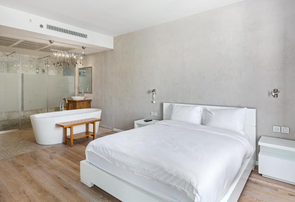 Lagoon Amazing Water Front 3 Bedrooms photo 4