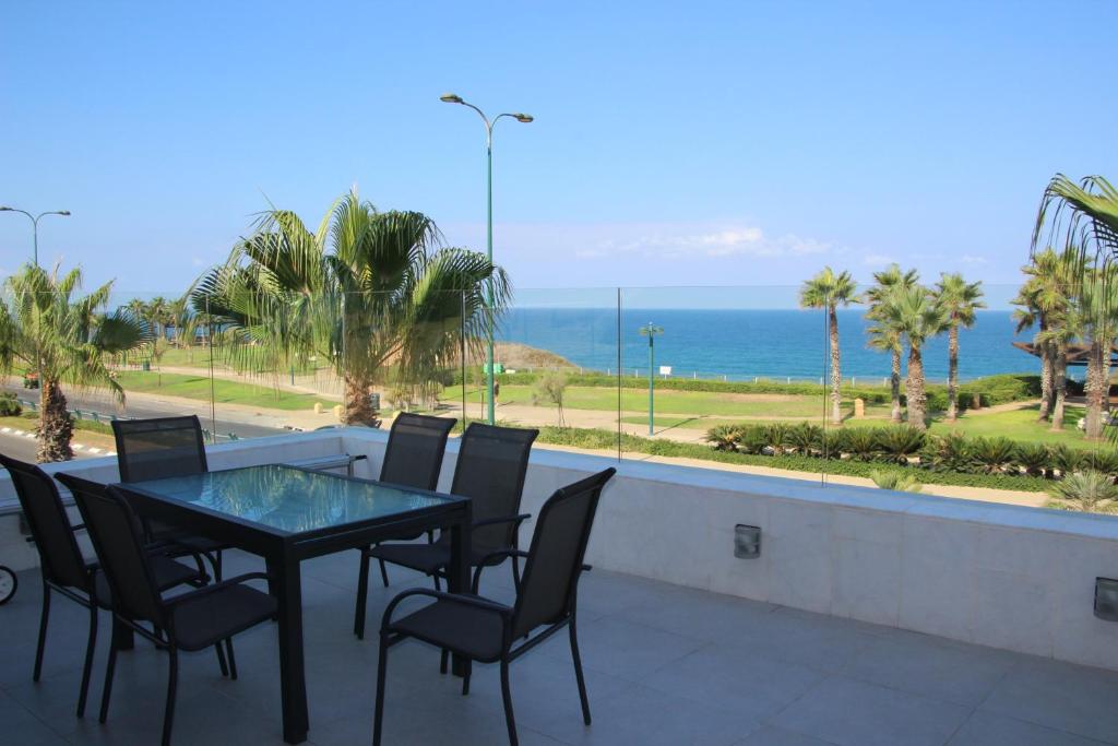 SeaScape Terraces Netanya photo 2