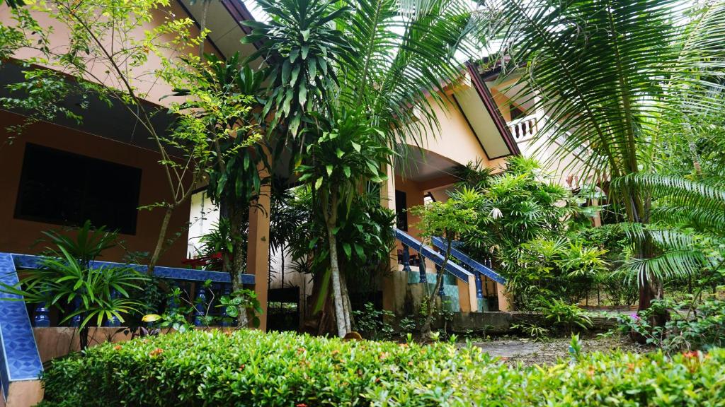 Anawin Bungalows photo 4
