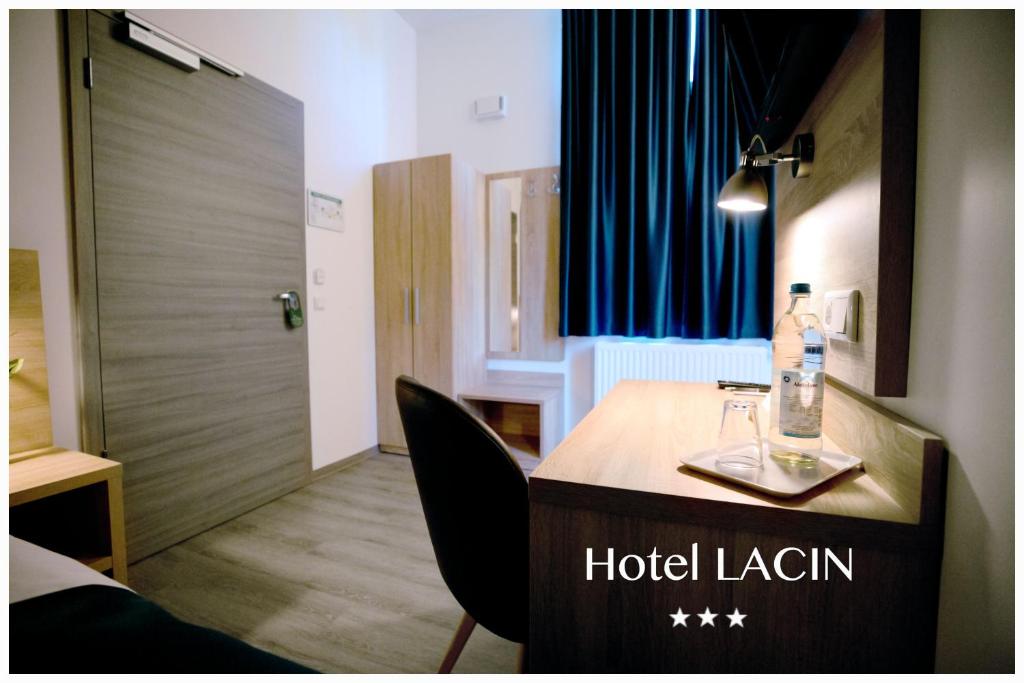 Одноместный (Одноместный номер с собственной ванной комнатой), Hotel LACIN