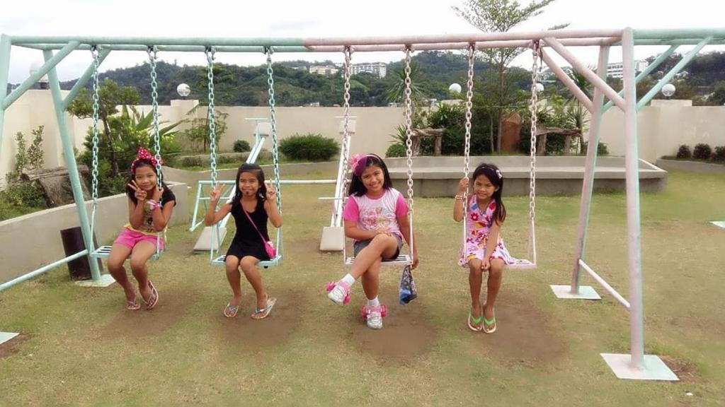 Six21 FAMILY UNIT with WIFI FREE! photo 2