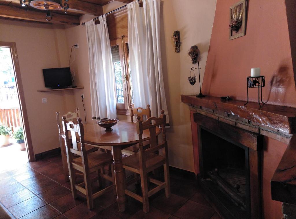 Casa Rural El Tejo photo 4
