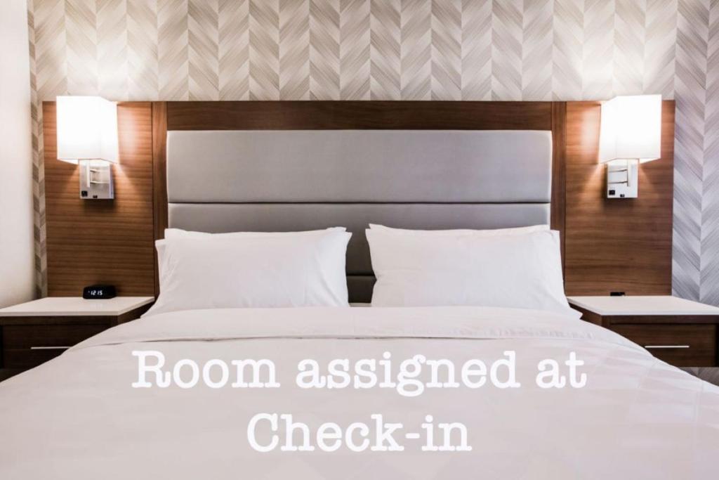 Holiday Inn Express - Lethbridge Southeast, an IHG Hotel photo 1