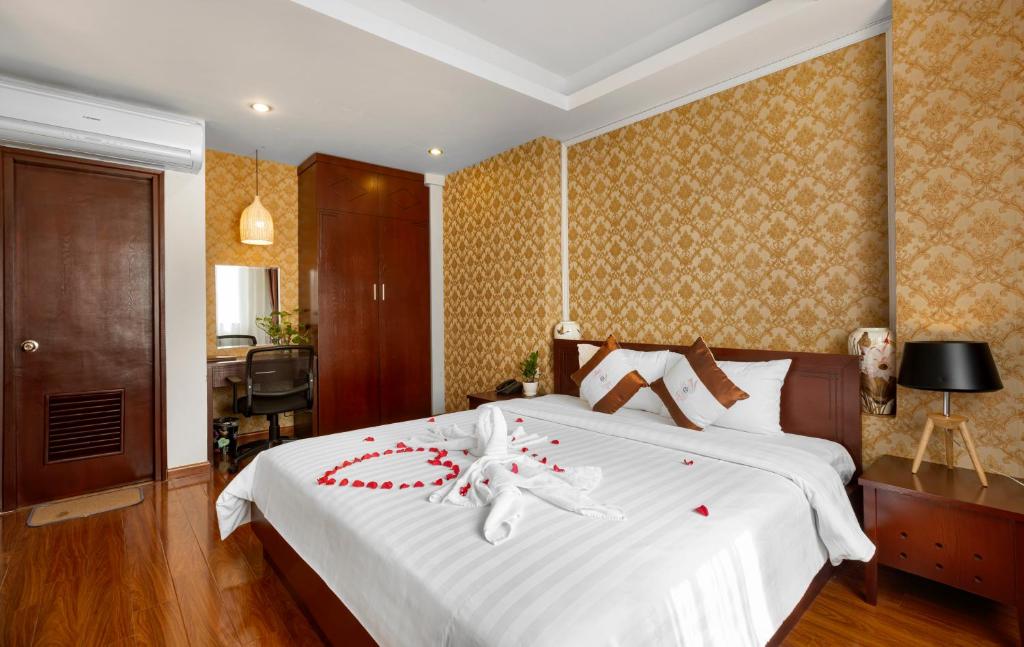 Сьюит (Люкс), First Eden Hotel - Hang Bun
