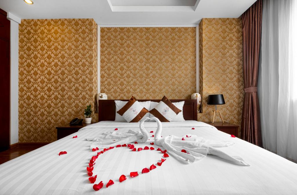 Сьюит (Люкс), First Eden Hotel - Hang Bun