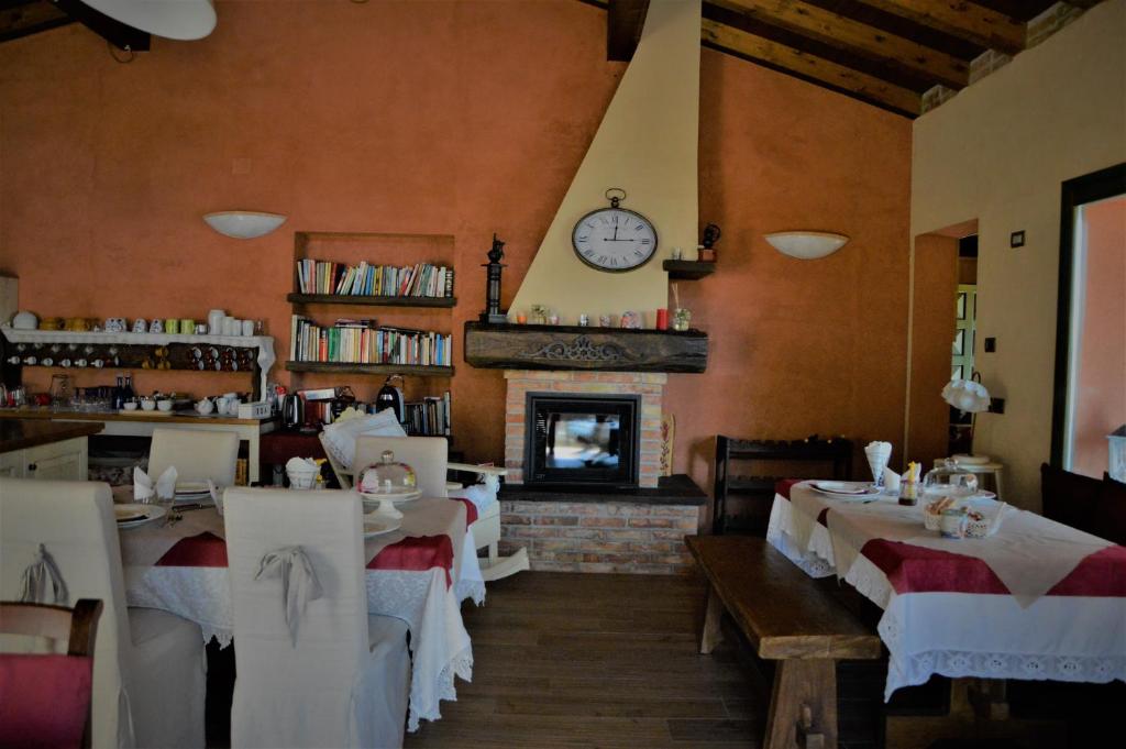 B&B La Piazzetta photo 2