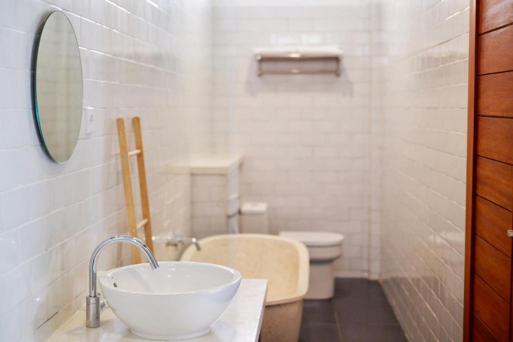 Сьюит (Люкс с собственным бассейном), The Sloth Bali