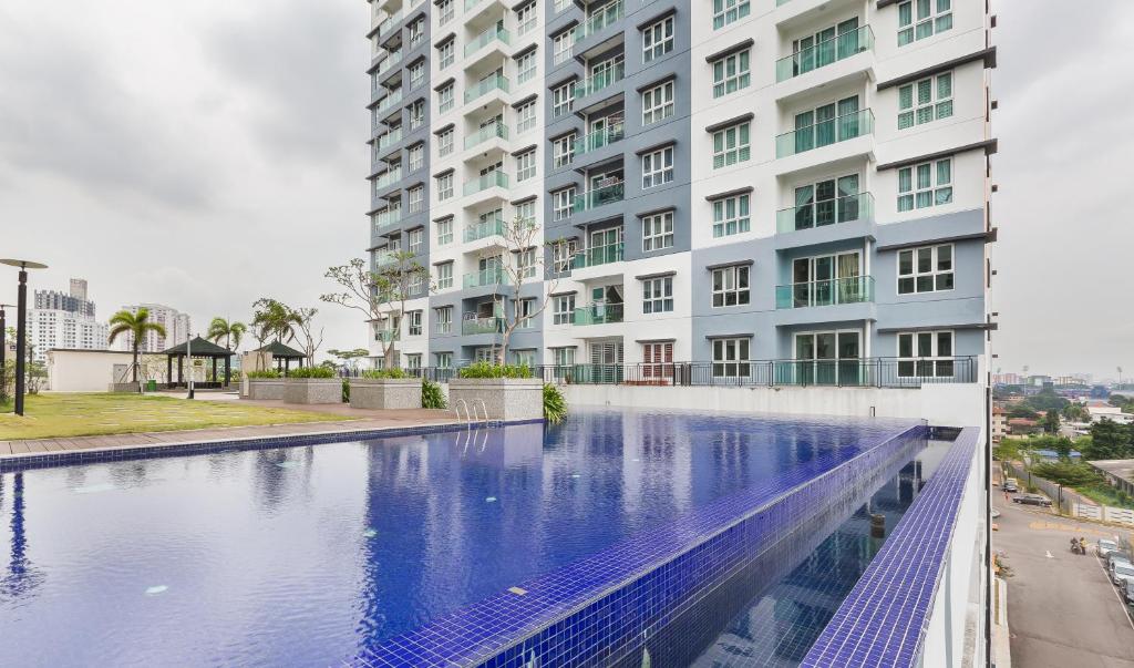 Seasons Luxury Apartment By Jk Home photo 1