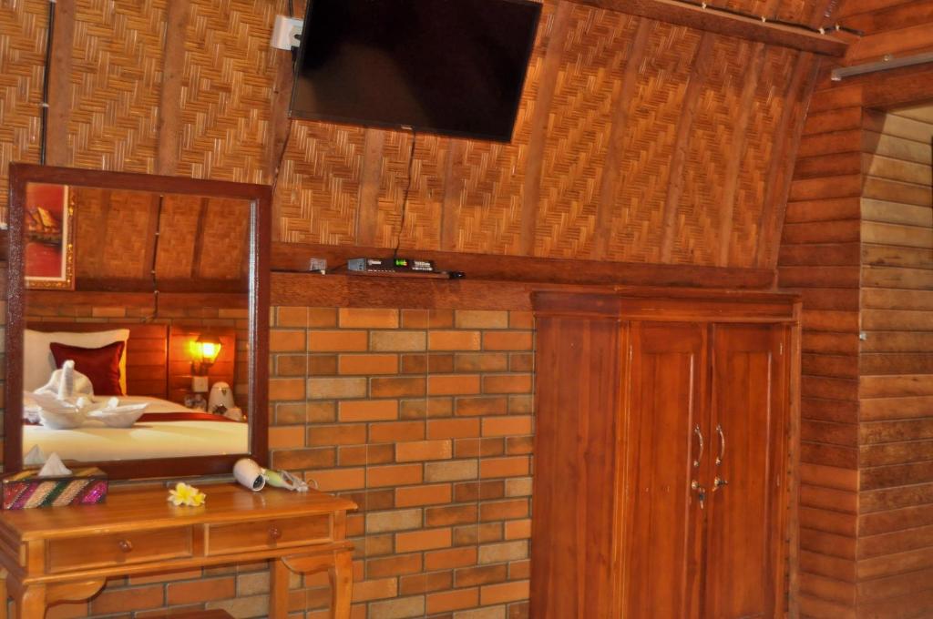 Номер (Бунгало Делюкс с видом на море), Surya Chandra Beach Bungalow