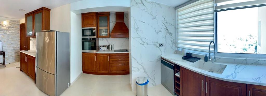 luxury 2 bed room apartment fully furnished photo 1