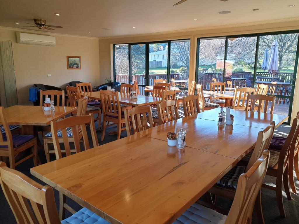 Lake Roxburgh Lodge photo 1
