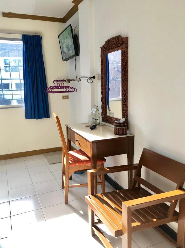Одноместный (Небольшой одноместный номер), Bangkok Condotel