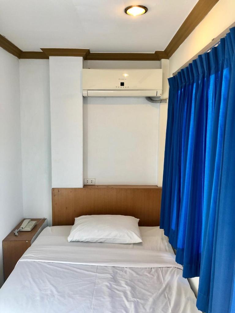 Одноместный (Небольшой одноместный номер), Bangkok Condotel