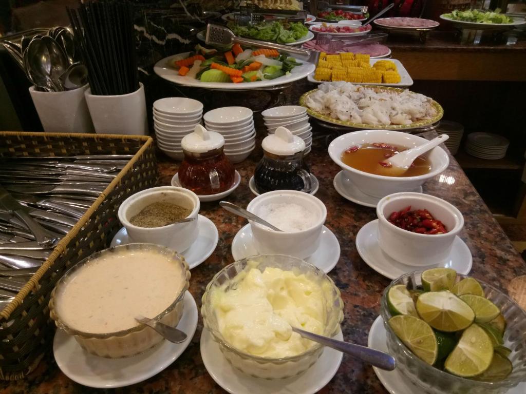 First Eden Hotel - Hang Bun